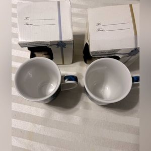 Set of 2, New, Royal Norfolk, Holiday Mugs w/ Snowman Design, Christmas House